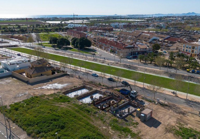 Obra nueva - Villa -
Pilar de la Horadada - pueblo