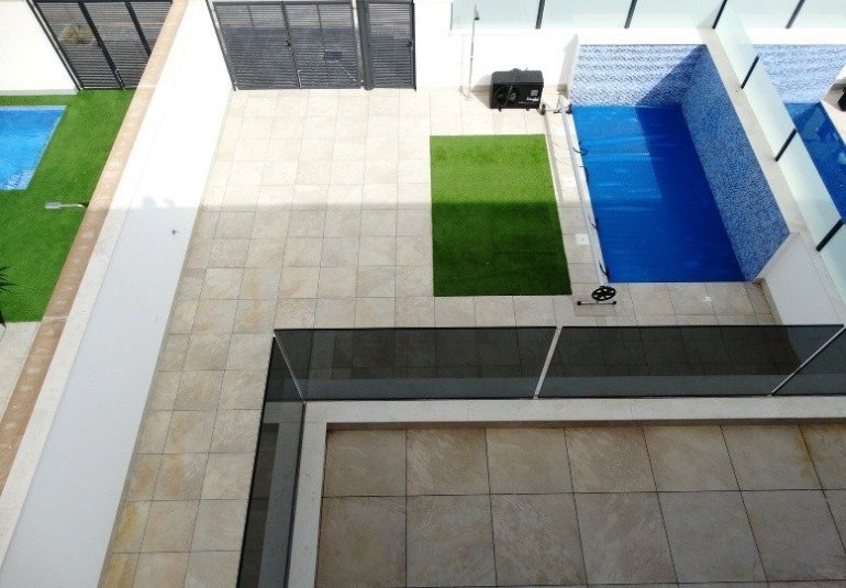 Obra nueva - Villa -
Pilar de la Horadada - pueblo