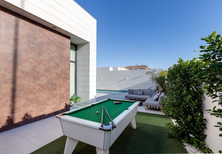 Obra nueva - Villa -
Pilar de la Horadada