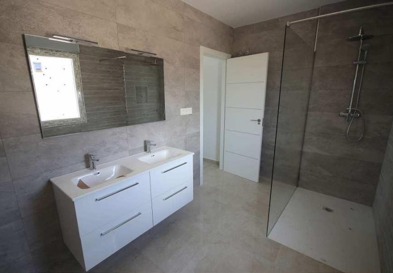 Obra nueva - Villa -
Pinoso - Camino Del Prado