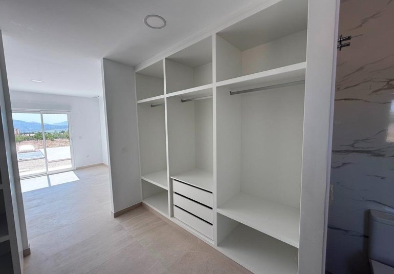 Obra nueva - Villa -
Pinoso - Camino Del Prado