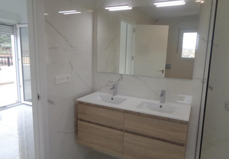 Obra nueva - Villa -
Pinoso - Camino Del Prado