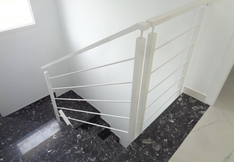Obra nueva - Villa -
Pinoso - Camino Del Prado