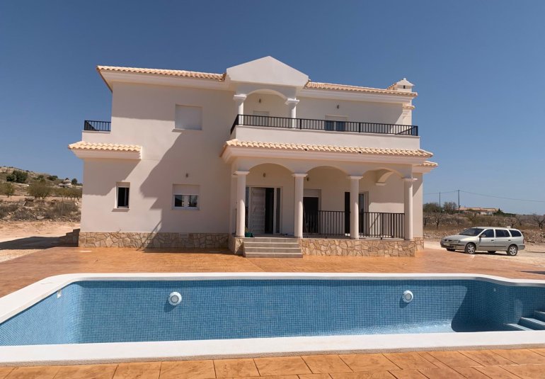 Obra nueva - Villa -
Pinoso - Camino Del Prado