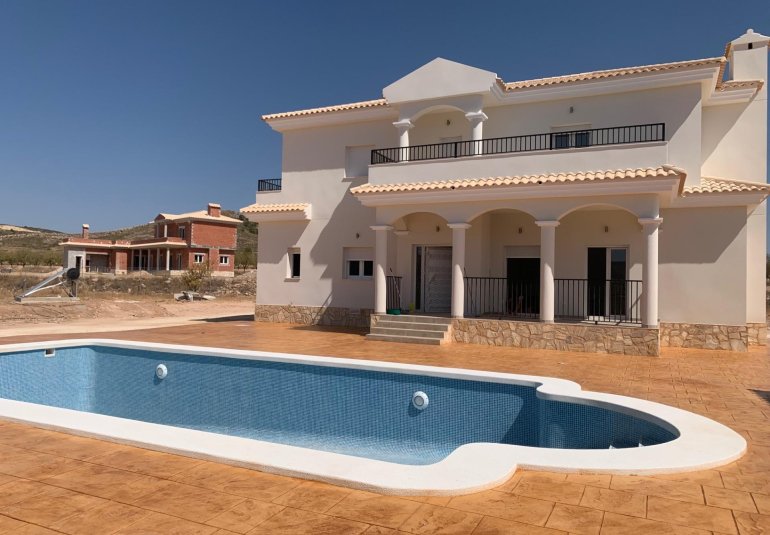 Obra nueva - Villa -
Pinoso - Camino Del Prado