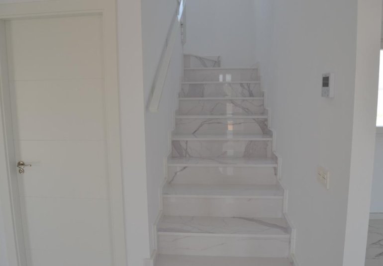 Obra nueva - Villa -
Pinoso - Camino Del Prado
