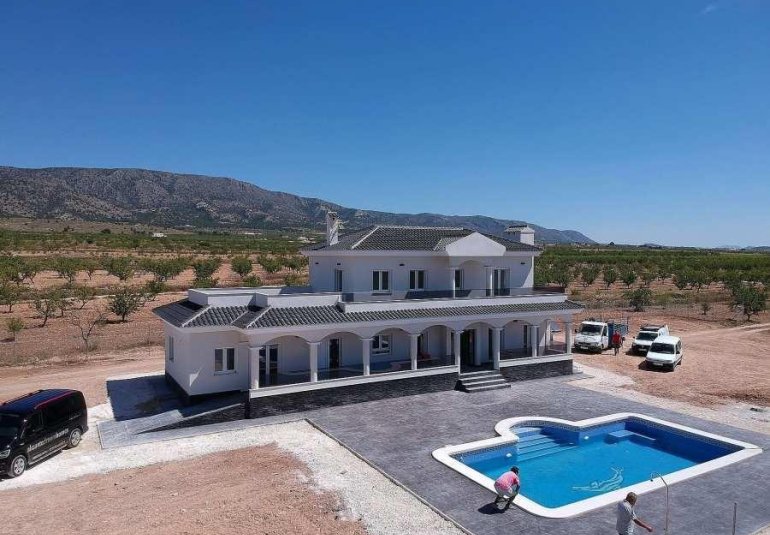 Obra nueva - Villa -
Pinoso - Camino Del Prado