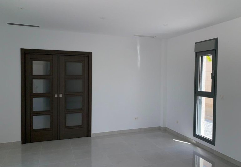 Obra nueva - Villa -
Pinoso - Camino Del Prado