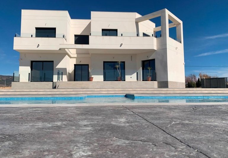 Obra nueva - Villa -
Pinoso - Camino Del Prado