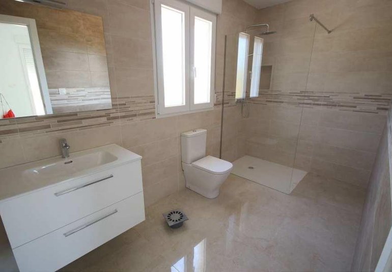 Obra nueva - Villa -
Pinoso - Camino Del Prado