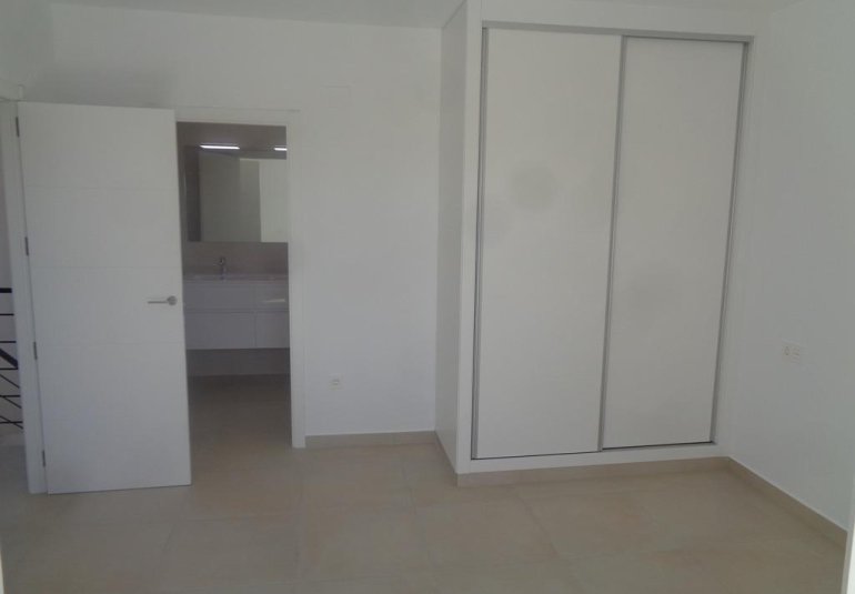 Obra nueva - Villa -
Pinoso - Camino Del Prado