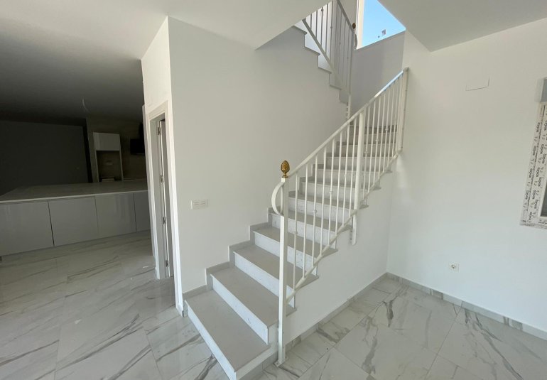 Obra nueva - Villa -
Pinoso - Camino Del Prado