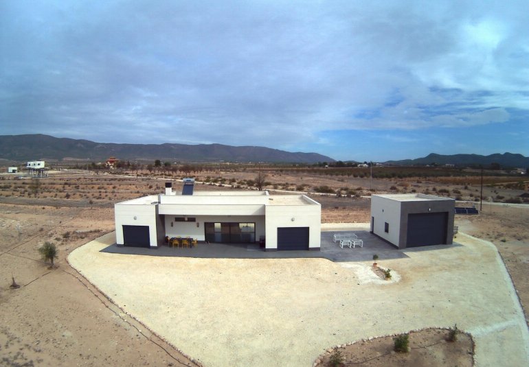 Obra nueva - Villa -
Pinoso - Camino Del Prado