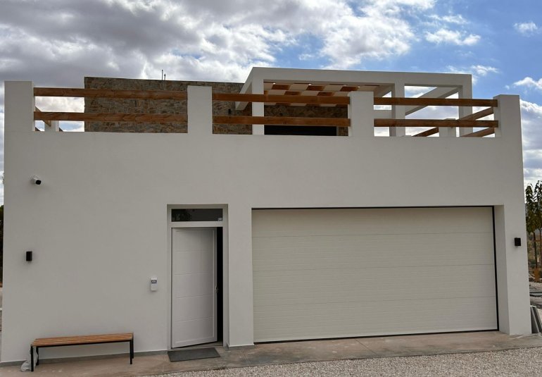 Obra nueva - Villa -
Pinoso - Casas Pastor