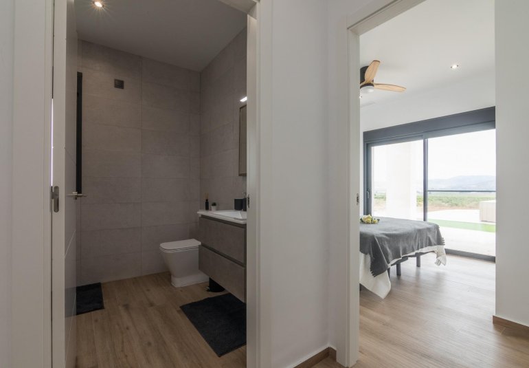 Obra nueva - Villa -
Pinoso - Lel