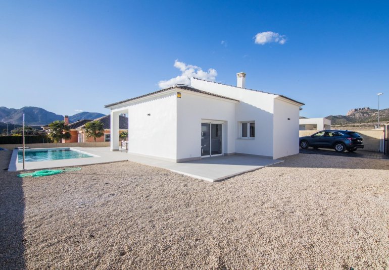 Obra nueva - Villa -
Pinoso - Lel