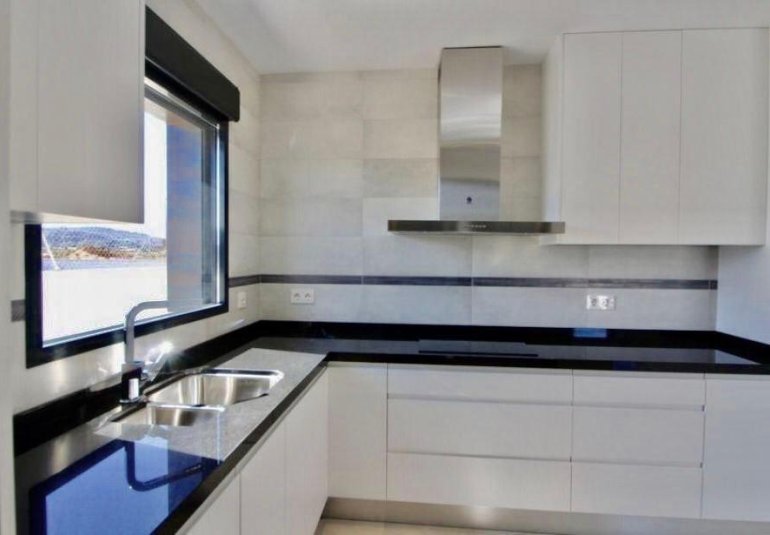 Obra nueva - Villa -
Pinoso - Lel