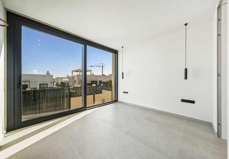 Obra nueva - Villa -
Polop - La Alberca