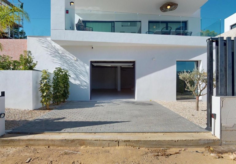 Obra nueva - Villa -
Polop - PAU 1