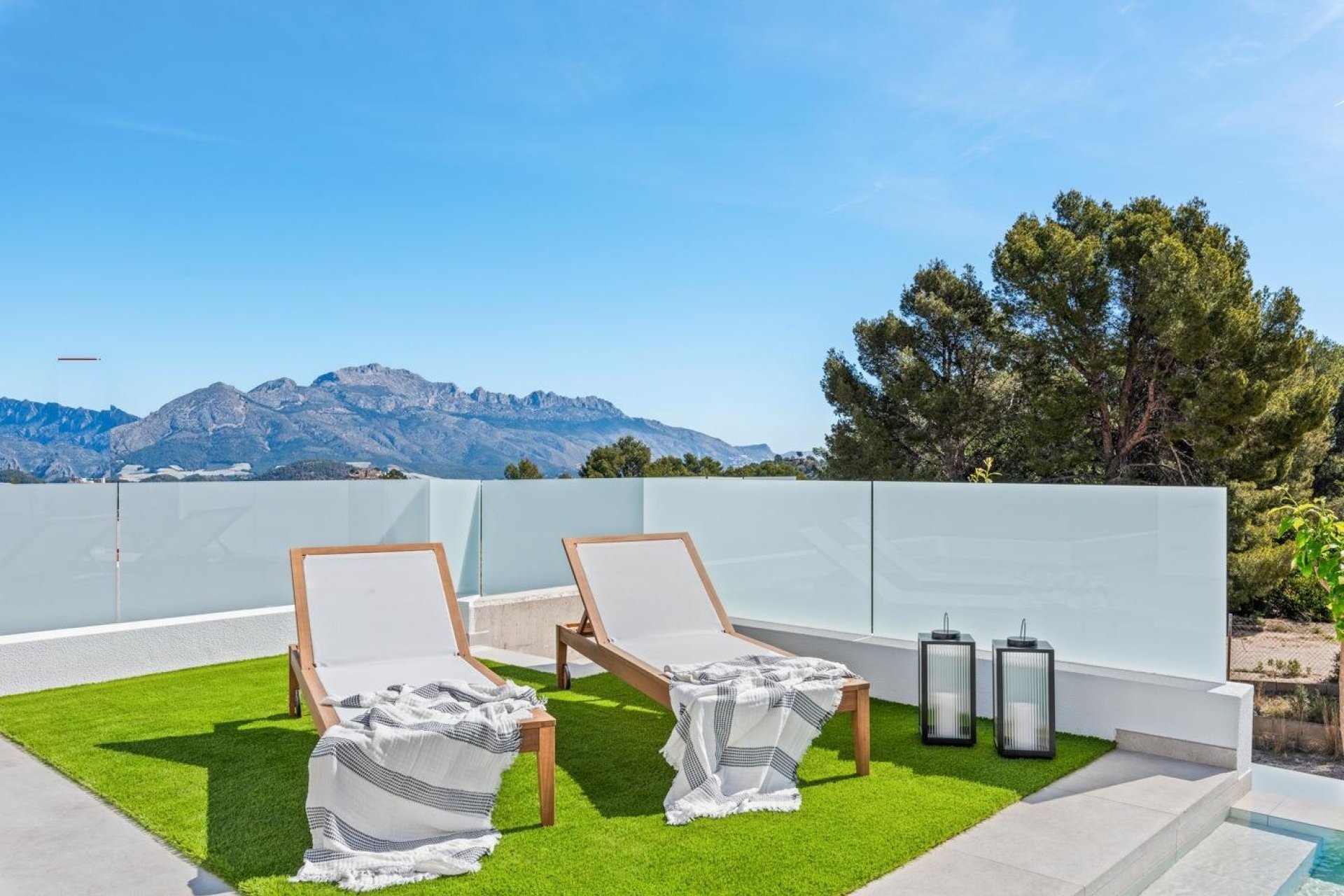 Obra nueva - Villa -
Polop - Urbanizaciones