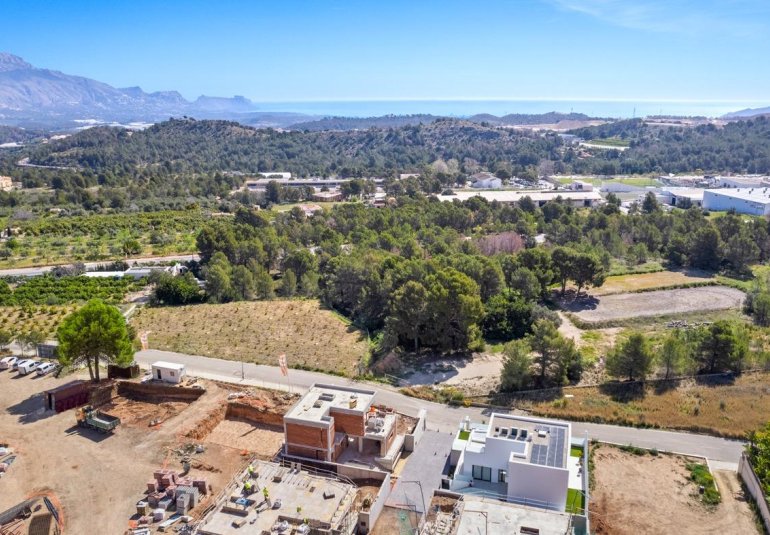 Obra nueva - Villa -
Polop - Urbanizaciones