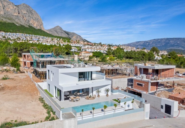 Obra nueva - Villa -
Polop - Urbanizaciones