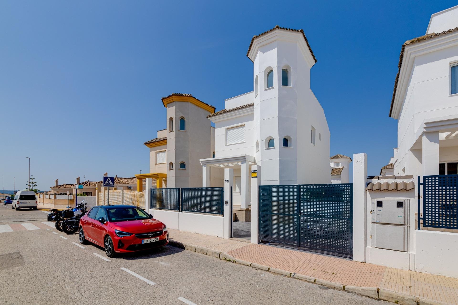 Obra nueva - Villa -
San Fulgencio - El Oasis