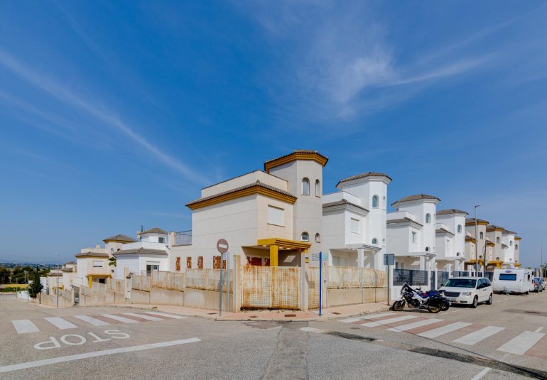 Obra nueva - Villa -
San Fulgencio - El Oasis