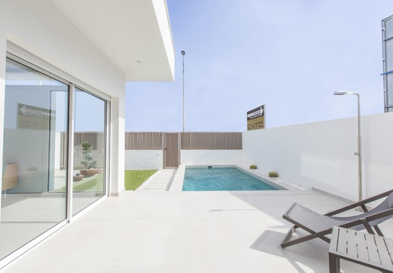 Obra nueva - Villa -
San Javier - Parque de los leones