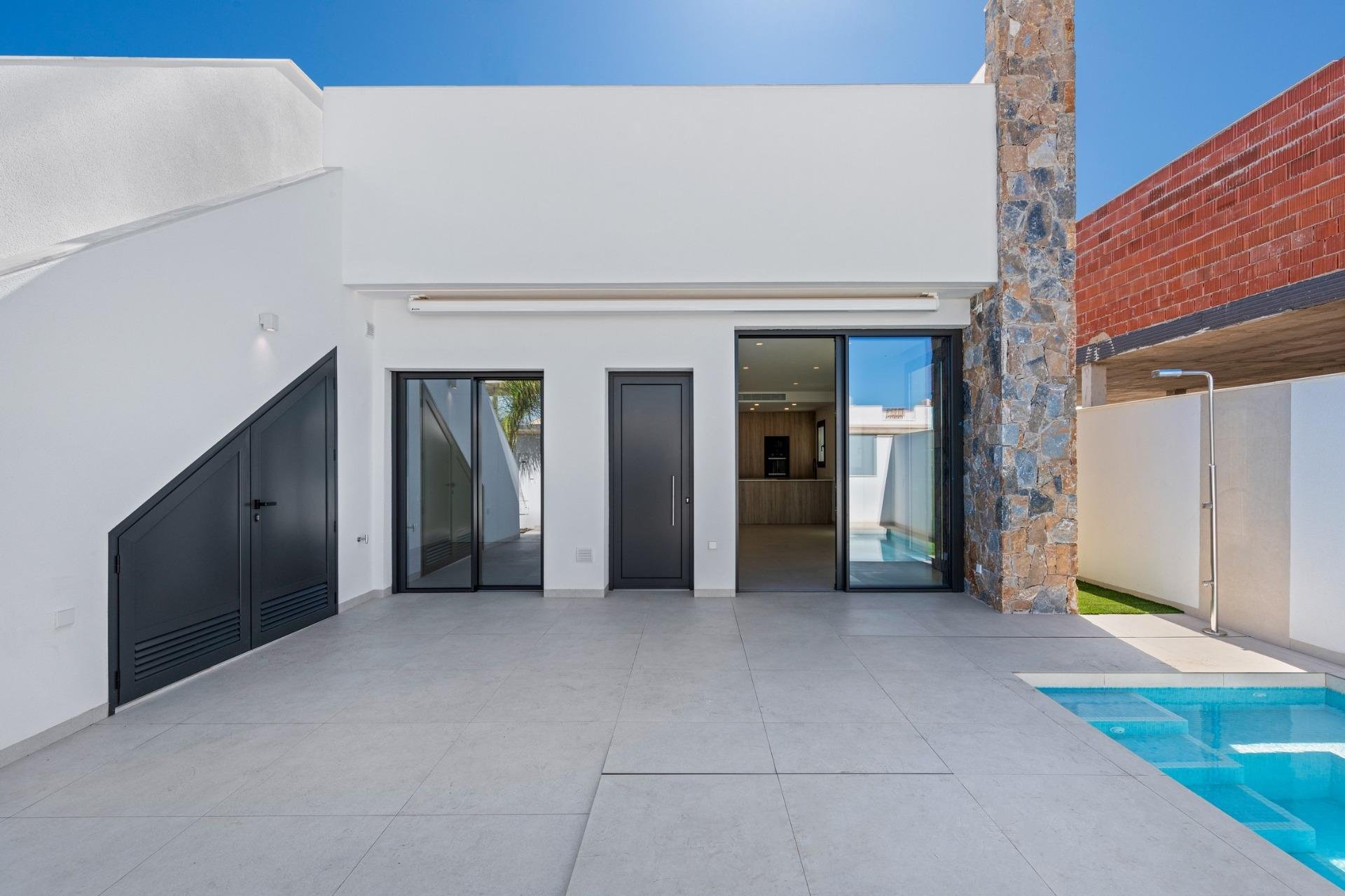Obra nueva - Villa -
San Javier - Parque del doce