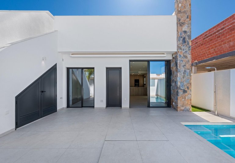 Obra nueva - Villa -
San Javier - Parque del doce