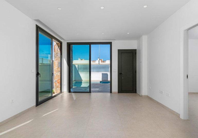 Obra nueva - Villa -
San Javier - Parque del doce