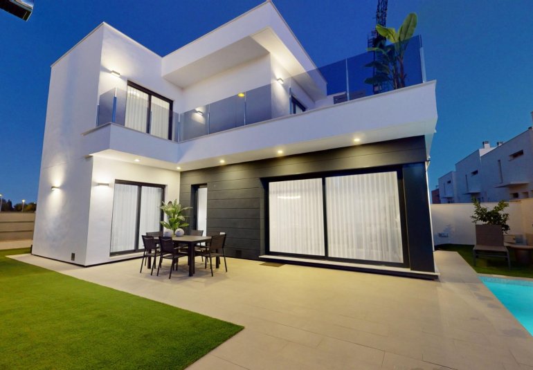 Obra nueva - Villa -
San Javier - Roda Golf