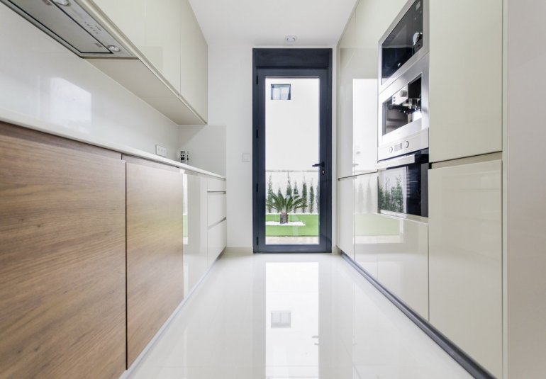 Obra nueva - Villa -
San Miguel - Cerro del Sol