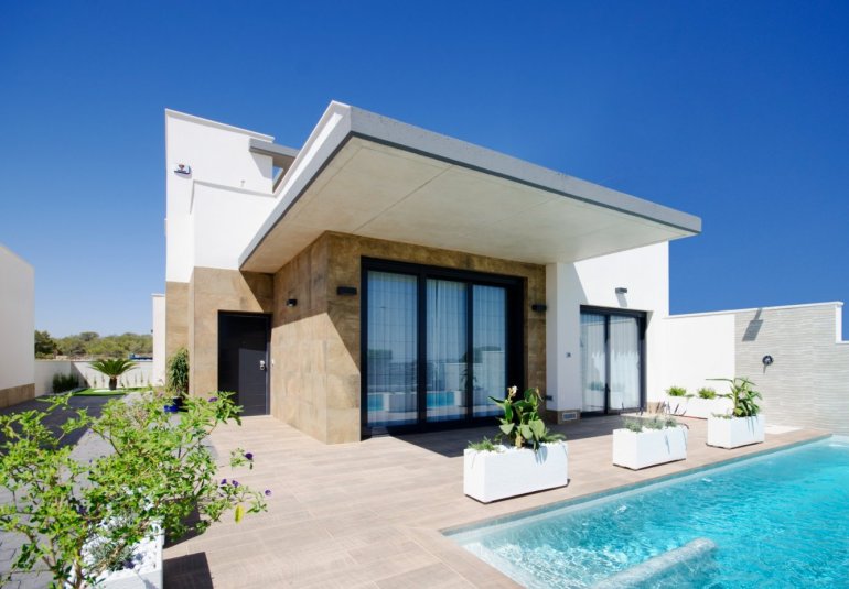 Obra nueva - Villa -
San Miguel - Cerro del Sol