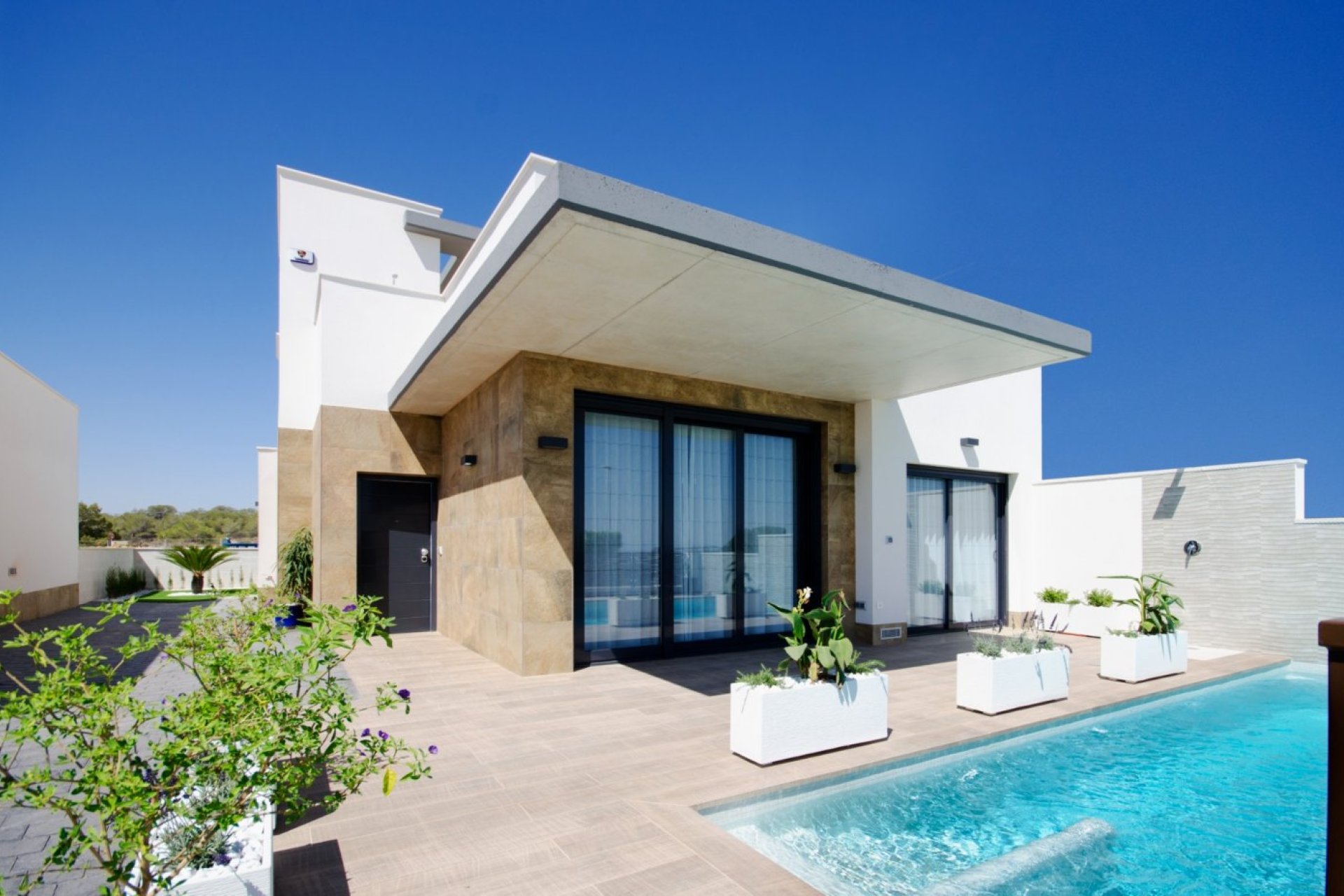 Obra nueva - Villa -
San Miguel - Cerro del Sol