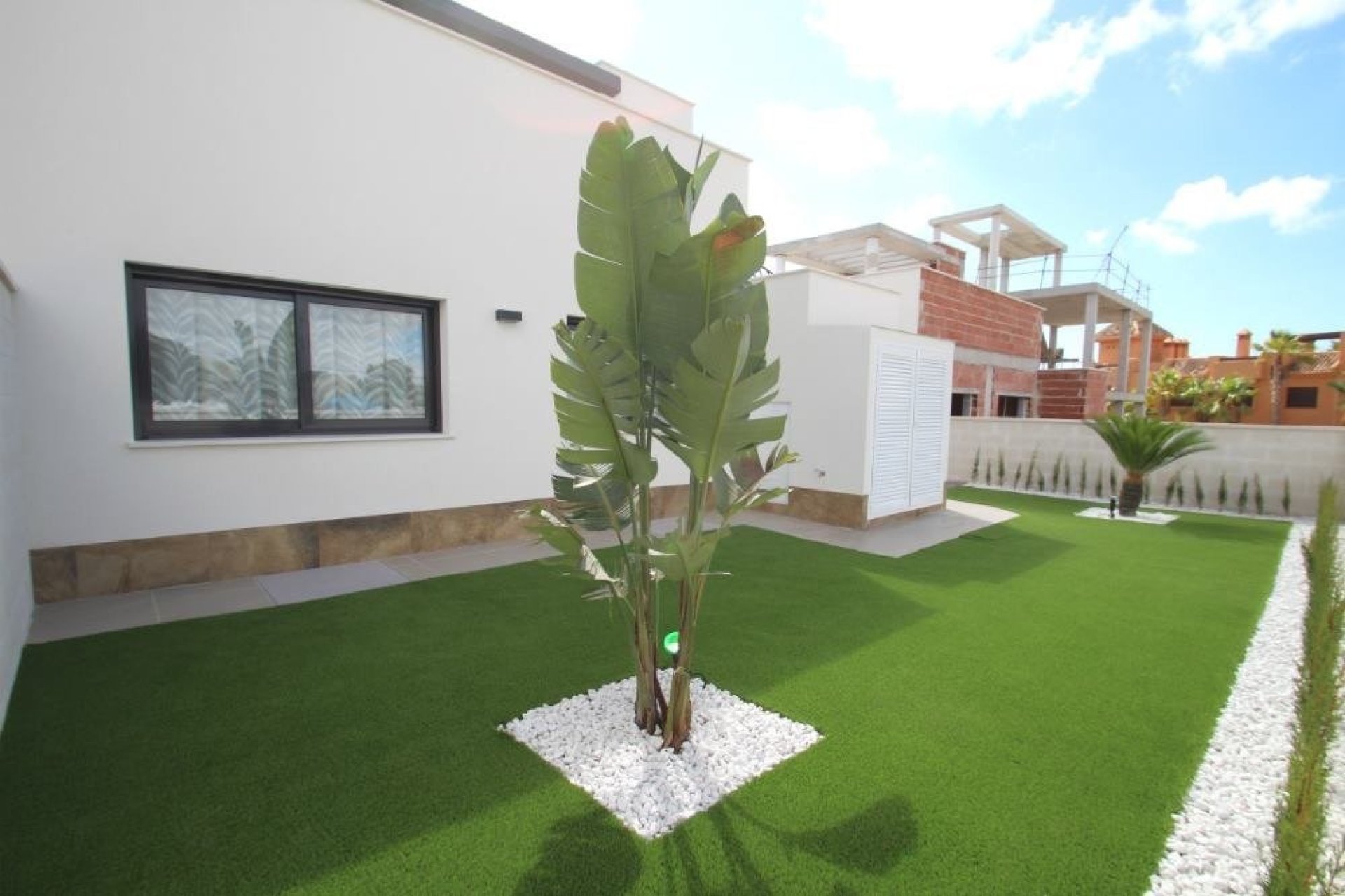 Obra nueva - Villa -
San Miguel - Cerro del Sol