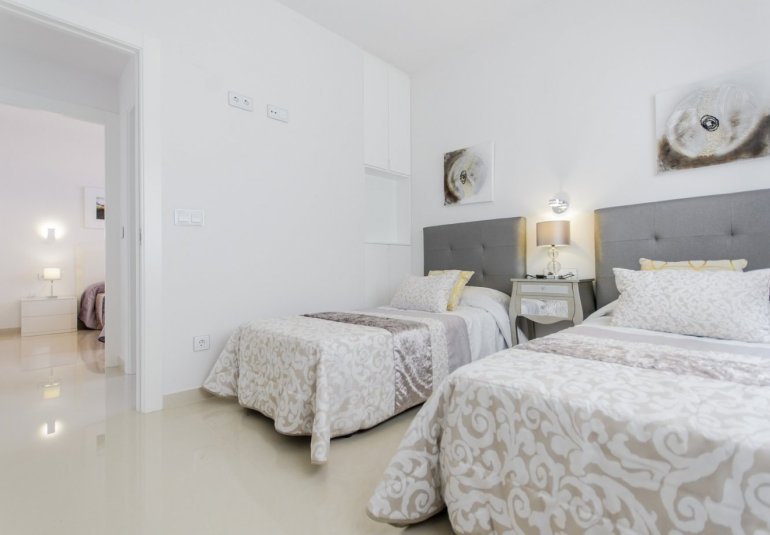 Obra nueva - Villa -
San Miguel - Cerro del Sol