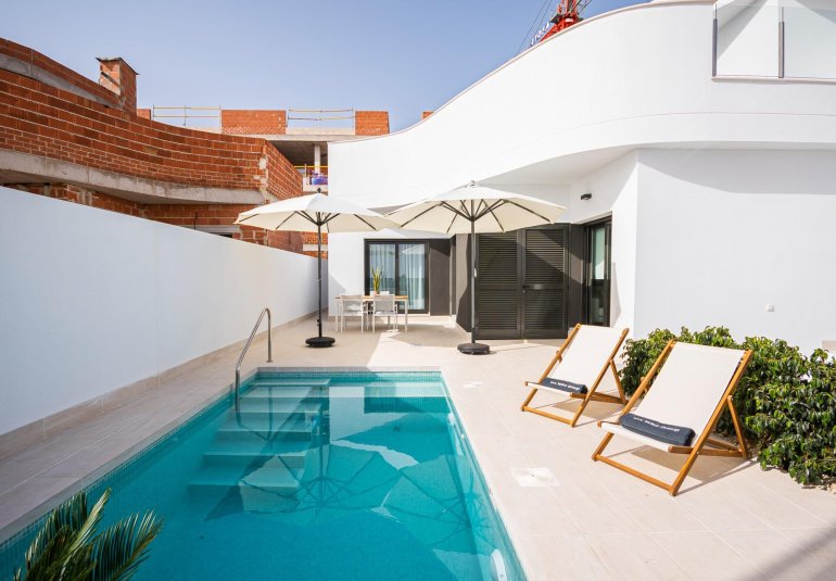 Obra nueva - Villa -
Torrevieja - Lago Jardín II