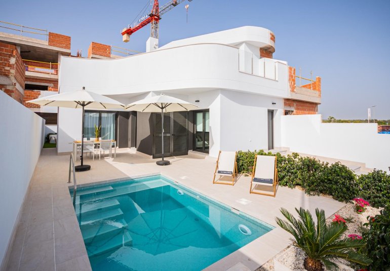 Obra nueva - Villa -
Torrevieja - Lago Jardín II