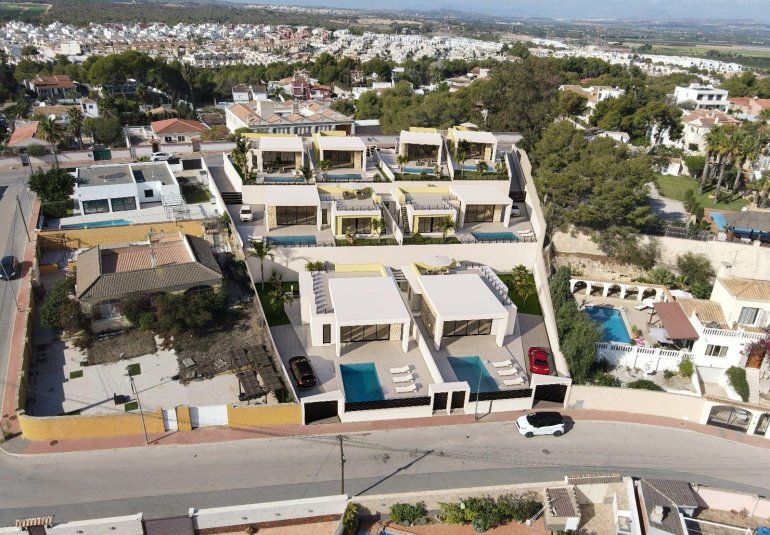 Obra nueva - Villa -
Torrevieja - Los Balcones