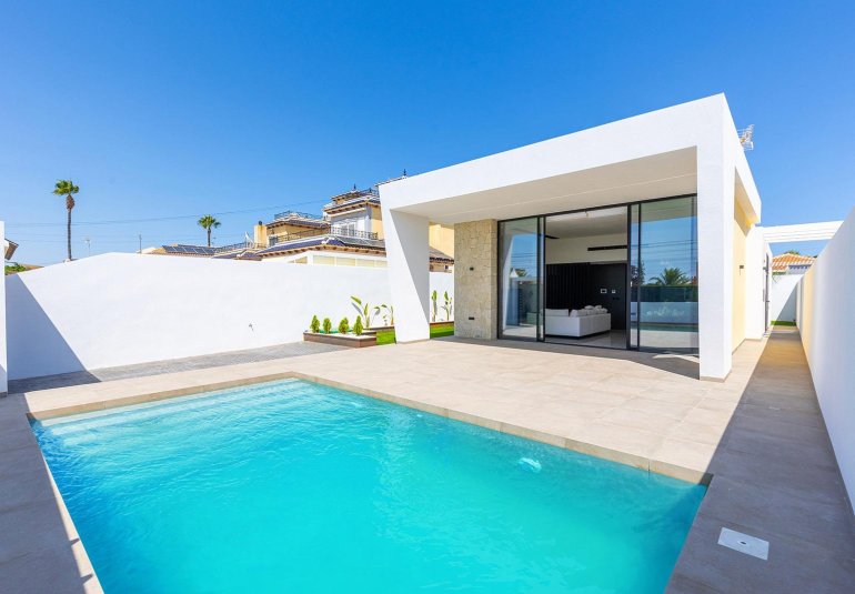 Obra nueva - Villa -
Torrevieja - Los Balcones
