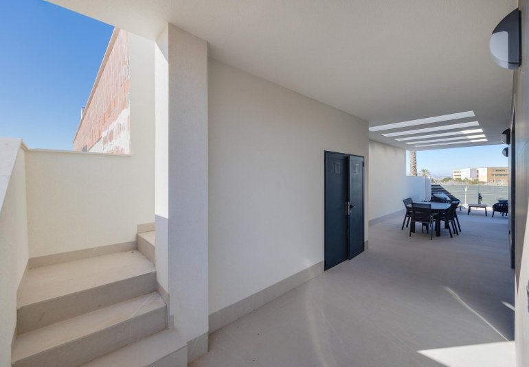 Obra nueva - Villa -
Torrevieja - Sector 25