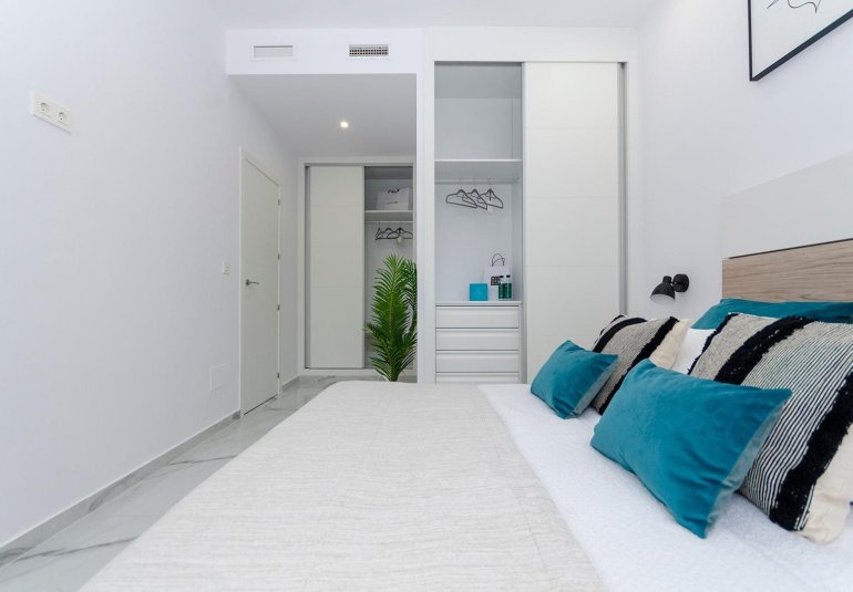 Obra nueva - Villa -
Torrevieja - Torretas