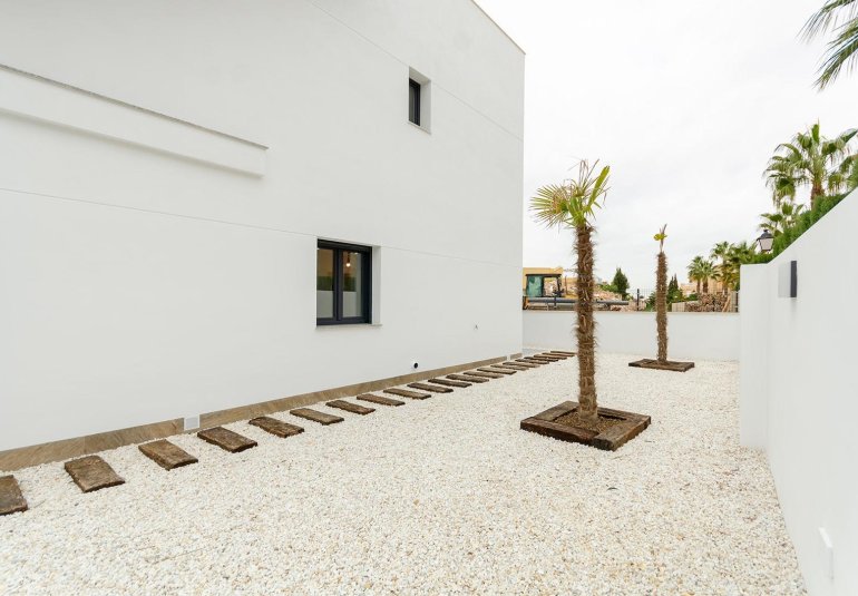 Obra nueva - Villa -
Torrevieja - Torretas