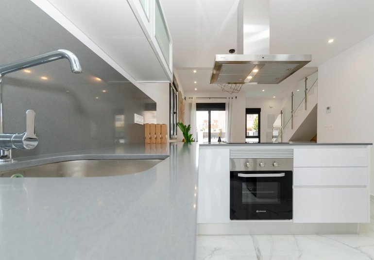Obra nueva - Villa -
Torrevieja - Torretas