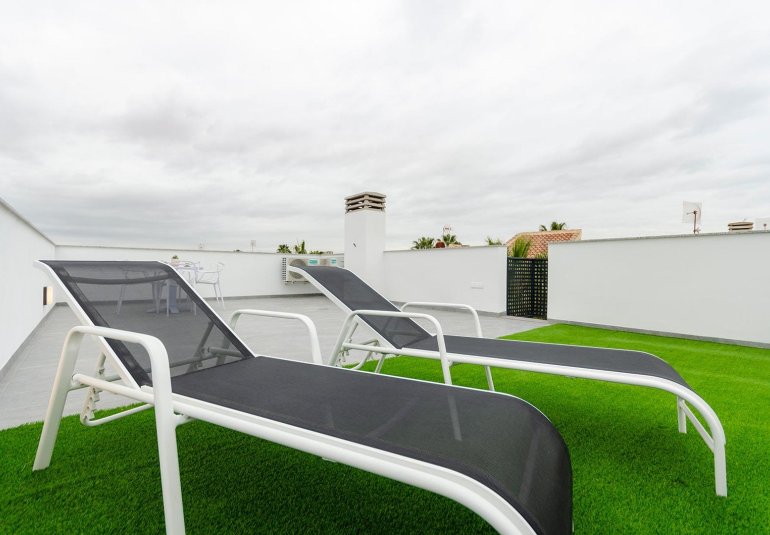 Obra nueva - Villa -
Torrevieja - Torretas