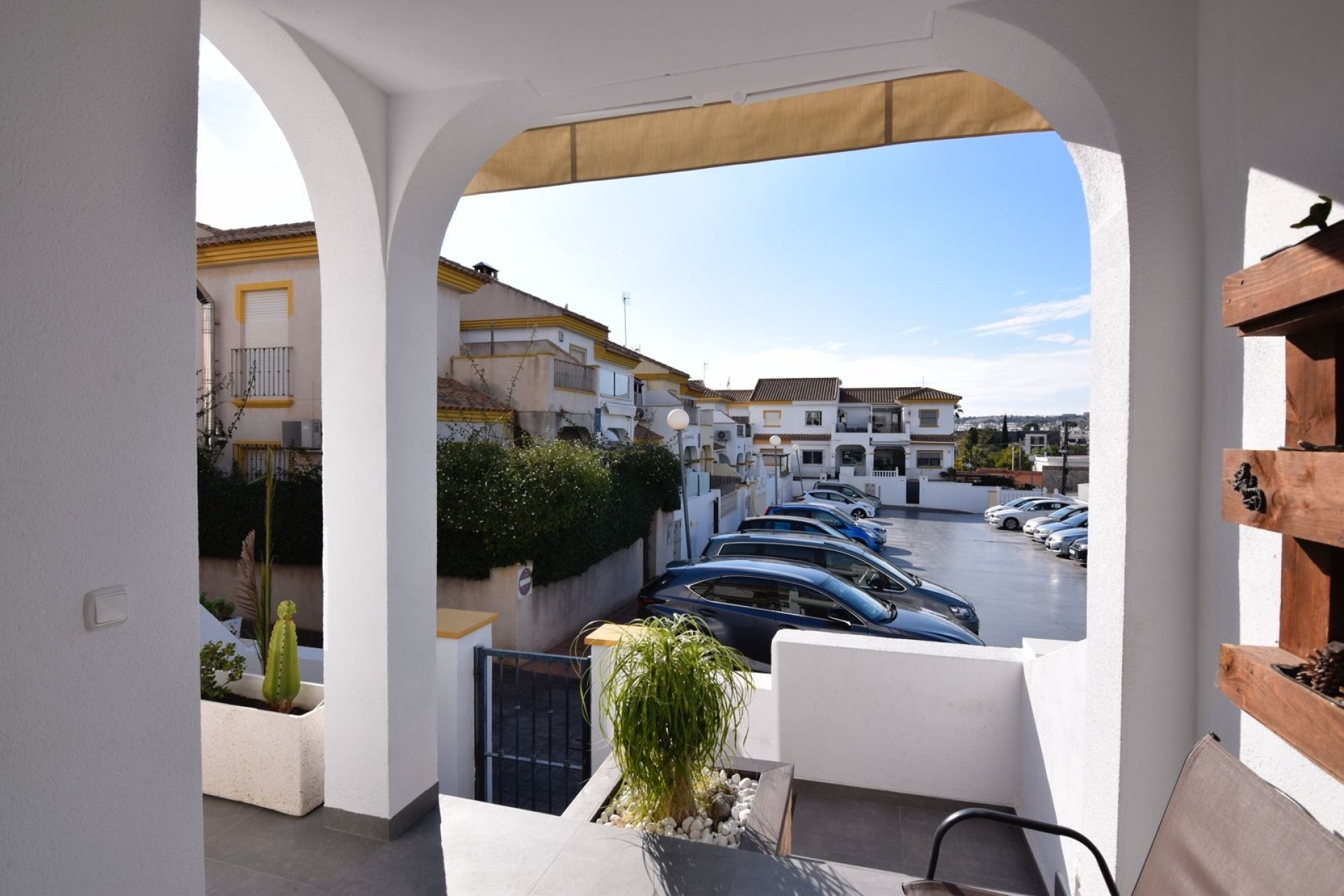 Resale - Adosado -
Orihuela Costa - La Florida