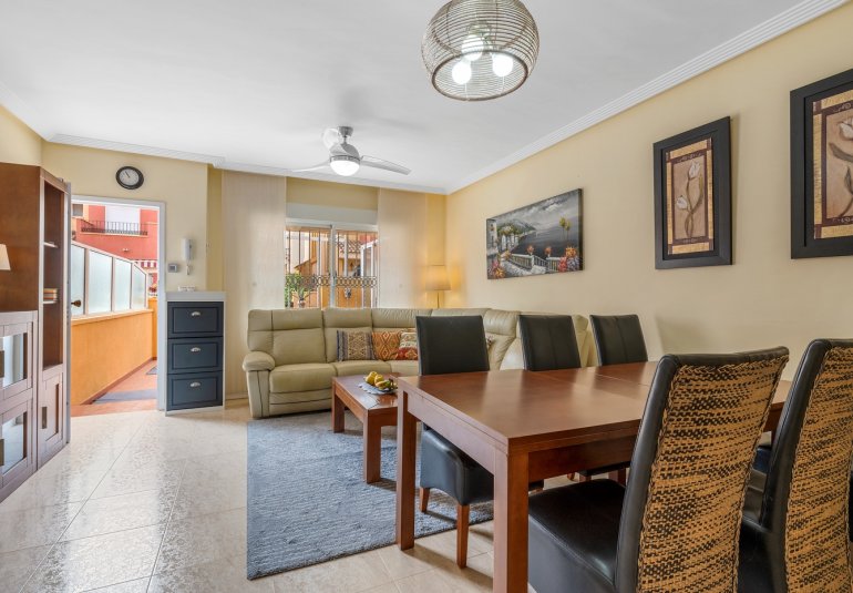 Resale - Adosado -
Orihuela Costa - Villamartín