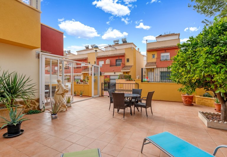 Resale - Adosado -
Orihuela Costa - Villamartín